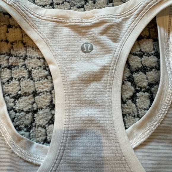 Lululemon white tank with light gray stripes. Size 4 . - Picture 3 of 4